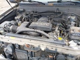 Toyota Sequoia Sr5 V8 5TDZT34A95S261330 снимка