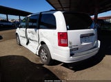 Chrysler Town & Country Touring 2A4RR5DX1AR126130 fotografie