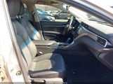 Toyota Camry Se 4T1B11HK7JU074040 photo