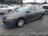 Toyota Camry Le 4T4BF1FK8DR335772 снимка
