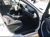 BMW 320I xDrive WBA3C3G58FNS75471 снимка