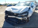 Honda Clarity Plug-In Hybrid Touring JHMZC5F34KC000824 photo