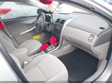 Toyota Corolla Le JTDBU4EE8A9115676 fotografie
