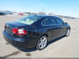 Volkswagen Passat 1.8T Se 1VWBT7A36EC095295 снимка
