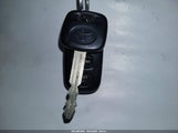 Toyota Camry Le 4T1BE32KX2U627208 снимка