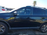 Toyota Rav4 Hybrid Xle JTMRJREV9HD109560 снимка