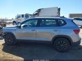 Volkswagen Taos 1.5T S 3VVCX7B21PM378482 photo