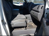 Nissan Nv Cargo Nv2500 Hd Sv V6 1N6BF0KY3KN800188 photo