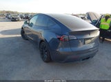 Tesla Model Y Performance Dual Motor All-Wheel Drive 7SAYGDEF2NF530906 fotografie