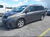 Toyota Sienna Le 8 Passenger 5TDKZ3DC9JS904433 снимка