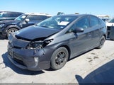 Toyota Prius Two JTDKN3DU2F0426838 fotografie