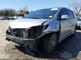 Toyota Sienna Xle 8 Passenger 5TDYZ3DC0KS983664 fotografie