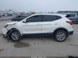 Nissan Rogue Sport Sv JN1BJ1CP0KW219550 fotografie