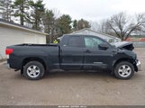 Toyota Tundra Grade 5.7L V8 5TFUW5F19CX252838 снимка