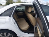 Audi A4 2.0T Premium WAUFFAFL5DN018208 снимка