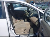 Nissan Versa 3N1BC13E38L413710 fotografie