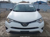 Toyota Rav4 Le JTMZFREV7JJ195475 снимка