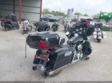 Harley-Davidson Flhtk Electra Glide Ultra Ltd 1HD1KEM10CB688572 снимка