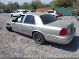 Ford Crown Victoria Police/Police Interceptor 2FAHP71W07X107433 fotografie