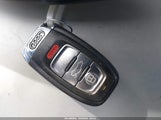 Audi A5 2.0T Premium WAUCFAFR3CA014526 fotografie