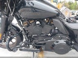 Harley-Davidson Flhxst 1HD1ABL16PB658792 снимка