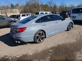 Honda Accord Sport 2.0T 1HGCV2F33NA013405 снимка