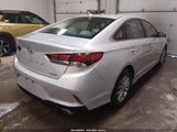 Hyundai Sonata Se 5NPE24AF0KH820367 снимка
