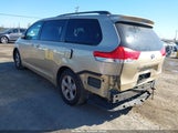 Toyota Sienna Le V6 5TDKK3DC1BS034926 снимка