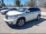 Toyota Highlander Limited Platinum V6 5TDYKRFH1ES034421 снимка