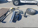 Chevrolet Silverado 1GCEC14W2XZ117666 снимка