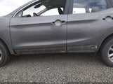 Nissan Rogue Sport Sv JN1BJ1CR8KW313418 photo