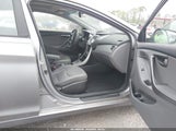 Hyundai Elantra Limited KMHDH4AE2DU516561 снимка