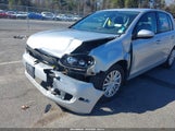 Volkswagen Golf 4-Door WVWDB7AJ4AW410519 photo