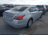 Nissan Altima 2.5 S 1N4AL3AP6FN861709 fotografie