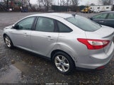 Ford Focus Se 1FADP3F21DL185418 снимка