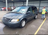 Chrysler Town & Country 1A4GJ45R57B120797 photo