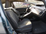 Toyota Prius Two JTDKN3DU0C5461358 снимка