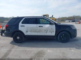 Ford Police Interceptor Utility 1FM5K8ARXJGA83355 снимка