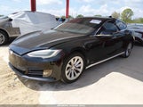 Tesla Model S 100D/60D/75D/90D/P100D 5YJSA1E29HF200894 снимка