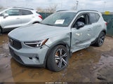 Volvo Xc40 B5 Core Bright Theme/B5 Core Dark Theme YV4L12UK0R2335565 снимка