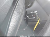 Toyota Corolla Le JTDEPRAE4LJ098240 снимка