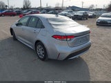 Toyota Corolla Le JTDEPRAE4LJ098240 снимка