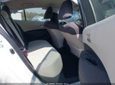 Toyota Corolla Le JTDEPRAE5LJ108208 снимка