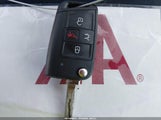 Volkswagen Jetta 1.4T R-Line/1.4T S/1.4T Se 3VWC57BU0KM062924 photo