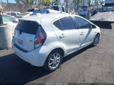 Toyota Prius C Four JTDKDTB35F1092666 снимка