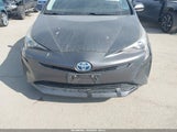 Toyota Prius Two JTDKBRFU1H3032144 снимка