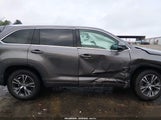 Toyota Highlander Xle V6 5TDKKRFHXGS503076 fotografie