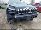 Jeep Cherokee Sport 1C4PJMAB3FW735130 снимка