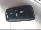 Volkswagen Atlas 3.6L V6 Se W/Technology 1V2WR2CA7KC547640 photo