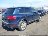 Volkswagen Touareg Vr6 Lux WVGFF9BP4BD000615 photo